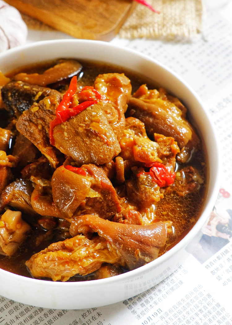 Hakka Style Braised Pig's Trotter